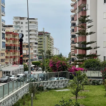 Sa Apartments! 300m To The & Yekta Mall Apartment *